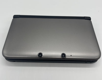 Nintendo 3DS XL Silver